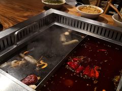 -老牌坊云南鱼豆花火锅(爱建店)