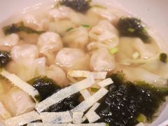 小馄饨-大食代美食广场(迪士尼小镇店)