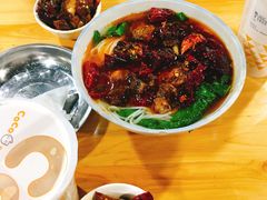 -越洋肖氏老米线(杨家坪店)