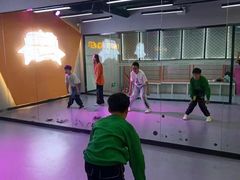 -U.P流行舞蹈文化艺术中心(财富星座店)