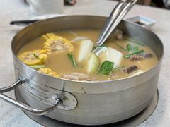 -肥仔文澳门猪骨煲(南京西路店)