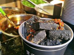 黑色经典臭豆腐-黑色经典臭豆腐·湖南特产(坡子街店)