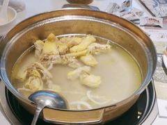 -烹然四季椰子鸡火锅(姚家园万象汇店)