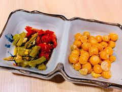 自助小菜调料-俏凤凰(美林M·LIVE天地东座店)