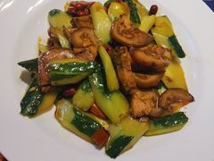 肘花拍黄瓜-局气 烤鸭·北京菜(光华路店)