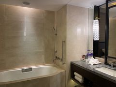 -舟山希尔顿酒店