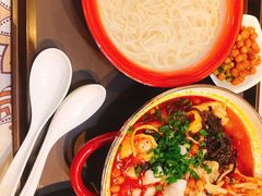 -丽丽三鲜螺蛳粉(田林路店)
