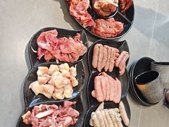 -啊美丽炭火烤肉(滑翔一店)
