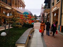 -王府井奥莱临潼小镇(临潼店)