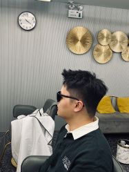 -即型男士理发工作室