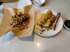 -聚友斋(陶瓷琉璃馆水晶街店)