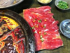 -渝嘴小老弟老火锅(华新村店)