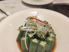 -斯普汇生蚝牛排馆(中骏世界城店)