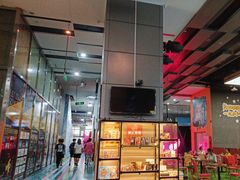 -嗨马乐动室内潮玩运动·团建·轰趴·桌游(南丰汇店)