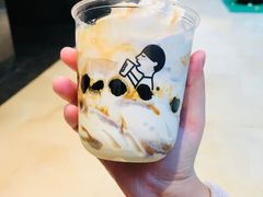 -喜茶(上海兴业太古汇店)