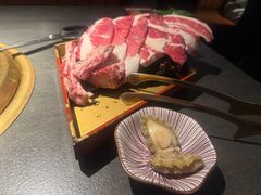 -铭牛烧肉·和牛海鲜自助(高新月牙湖店)