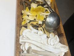 -菌小白·野生菌火锅(时尚天河店)