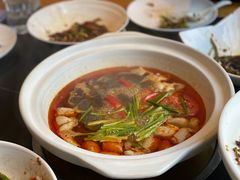 瓮安酸汤肥肠-黔蘑菇四季餐厅(观山湖店)