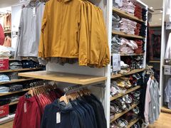 -优衣库(东莞东城万达广场店)