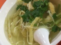 太湖三白小馄饨-忆秦园小笼包(惠山古镇总店)