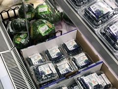 -永旺黄岛购物中心