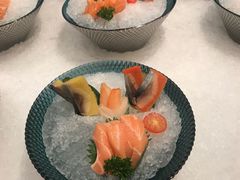 极品三文鱼拼-芭菲盛宴·环球美食(锦城万达广场店)