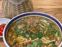 -云阿蛮云南生烫牛肉米线(奉贤路店)