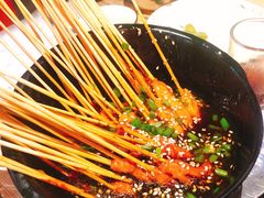 -虾弄弄海派小龙虾·牛羊蝎子火锅