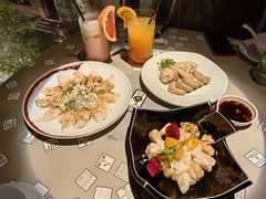 -穹六人间 people 6(岳阳路店)