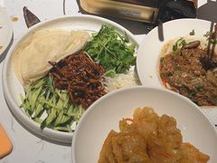 -关东小磨东北菜(漕河泾印象城店)