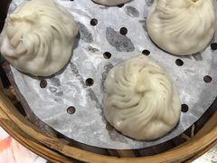 双拼小笼（蟹粉+鲜肉）-穿蒸引鲜·嗲记(正大广场店)