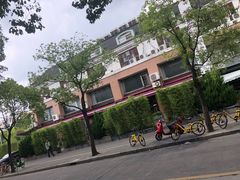 -Geneva日内瓦餐厅(西郊宝成花苑店)