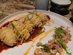 鸡丝拌面-桂满陇天书(南京德基旗舰店)