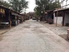 -敦煌古城