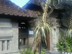 -DiAtas by Art Cafe Bumbu Bali