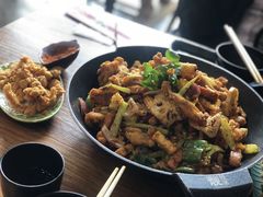 干锅牛蛙-靓蛙馆