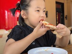 -城市大道红炉披萨烘焙坊