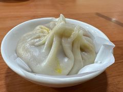 -莱莱小笼·乔艾