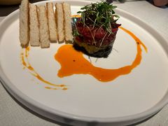 牛肉塔塔配牛油果黑橄榄酱-Solo(衡山路店)