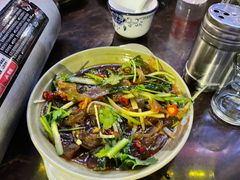 -胡须佬鸡煲四季火锅(海雅缤纷城店)