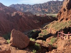 -天山神秘大峡谷