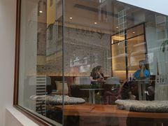 -Line 咖啡(石厦花园店)