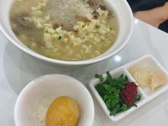 -秦香陕西食府(华贸天地店)