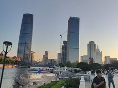 -世纪钟