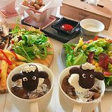 这家复古咖啡店🈶一羊千喜❗太可爱了🐏