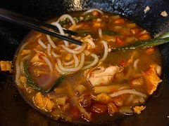 -大富蚝乌东哥饭店·石锅鱼杂·柠檬鸭(革新路店)