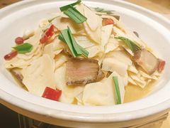 -寻钵记民菜馆·正宗常德钵子菜(滨湖路店)