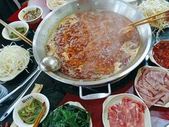 -储奇门鳝鱼火锅(总店)