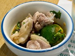 -三个椰子·现砍椰子鸡(江南万达店)