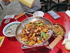 -冯烫烫跷脚牛肉·川菜小馆(武胜西街店)